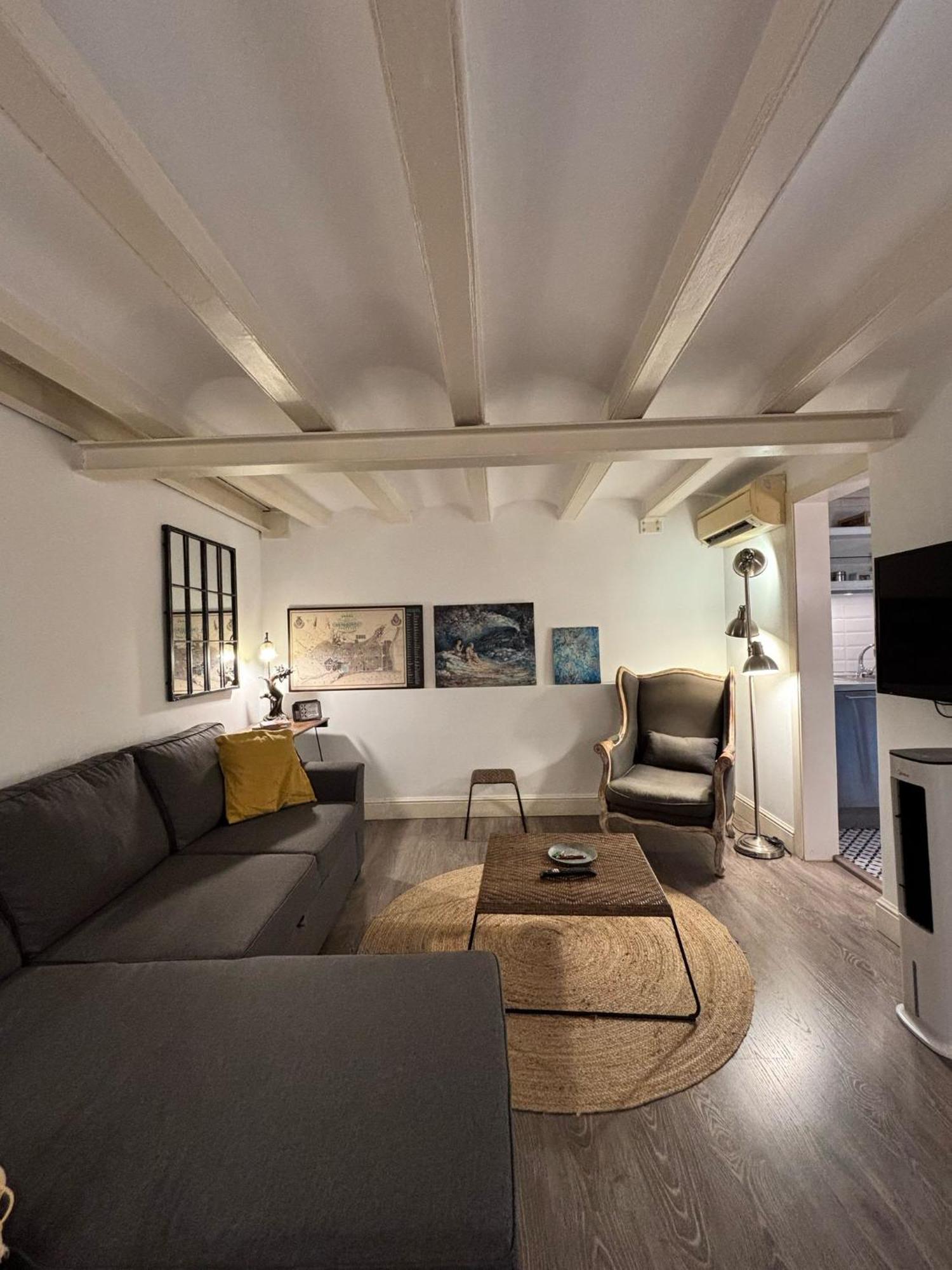 Rossello Apartment *